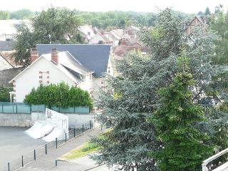 Arche Hotel, Tours