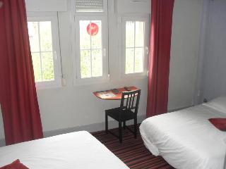 Latino Hotel, Reims