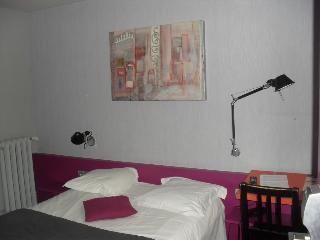 Latino Hotel, Reims