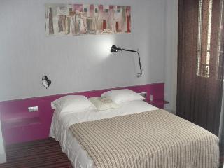 Latino Hotel, Reims