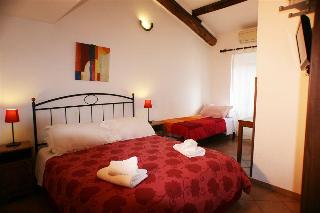 Sixtythree Bed And Breakfast, Rome