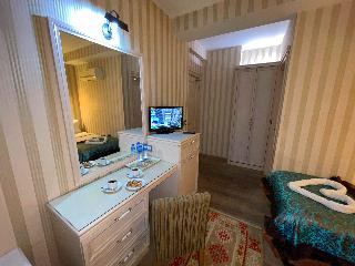 Room Room