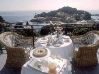 General view
 di Vis A Vis