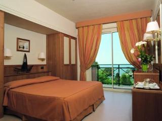 General view
 di Vis A Vis