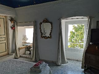 Romantic Casa Lorenzina Affittacamere, Genoa