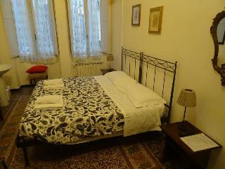 Albergo Locanda Alambra, Genoa
