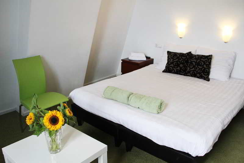 Hotel Iris, Amsterdam and vicinity