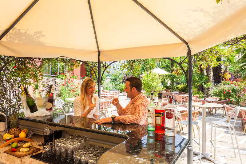 Bar
 di Hotel Continental