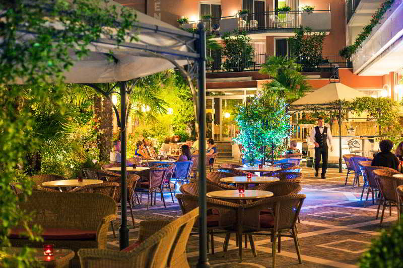 Bar
 di Hotel Continental