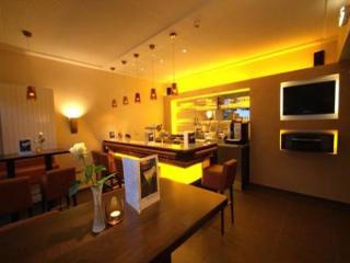 General view thumbnail 7