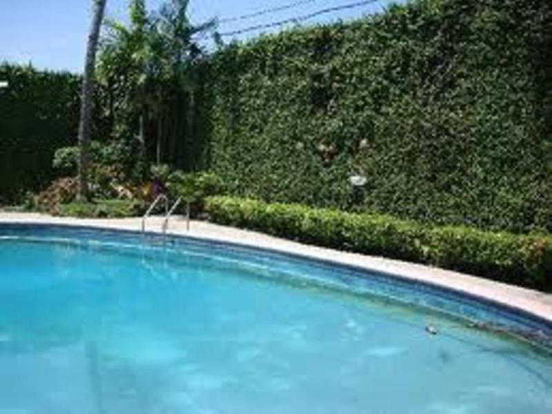 Pool
 di Villa Margarita Hotel