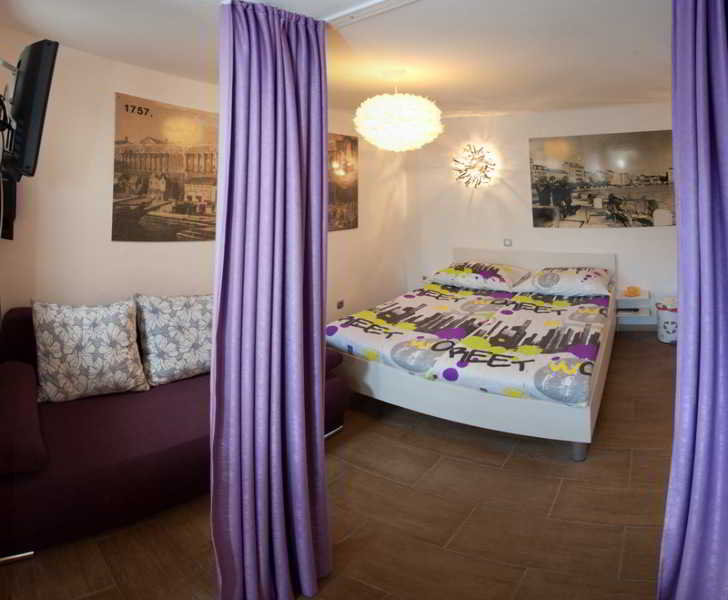 Room
 di Veli Varos Apartments