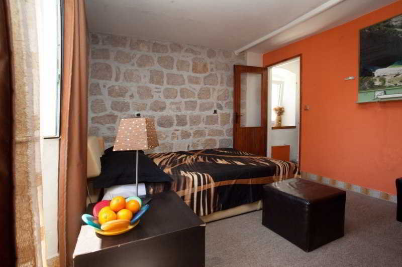 Room
 di Veli Varos Apartments