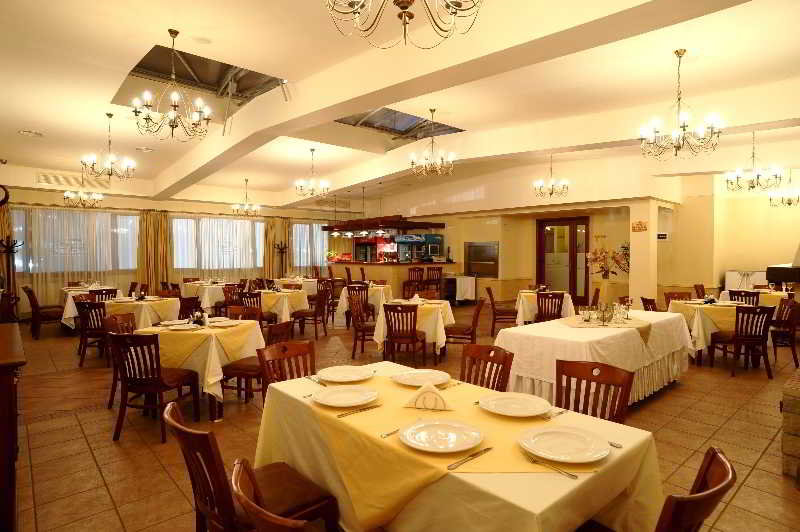 Restaurant
 di Garden Club Hotel