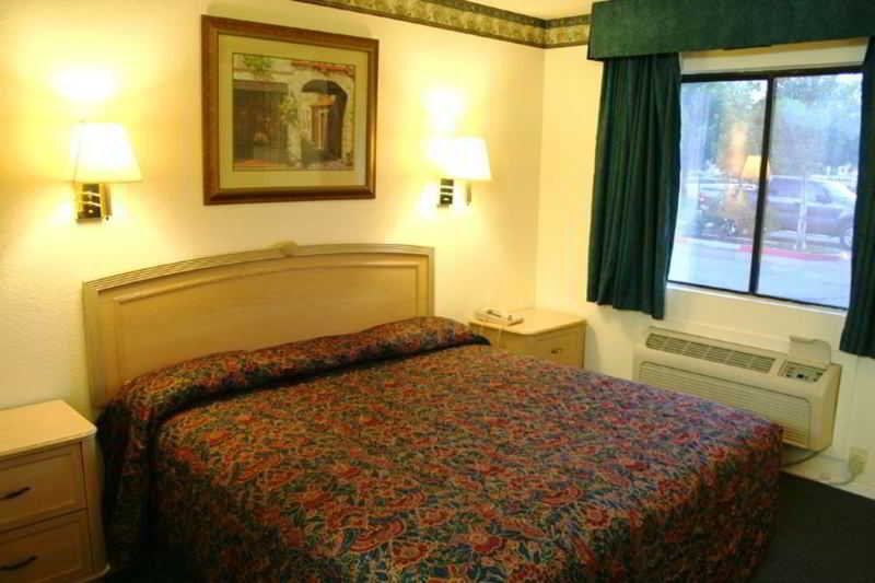 Room
 di Tiffany Inn Corona