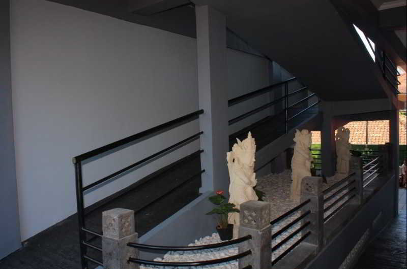 General view thumbnail 16