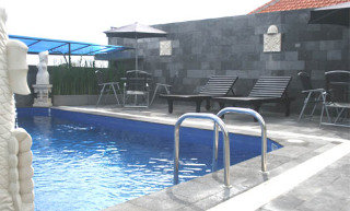 Pool thumbnail 4