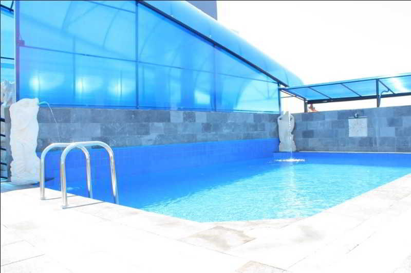 Pool thumbnail 11
