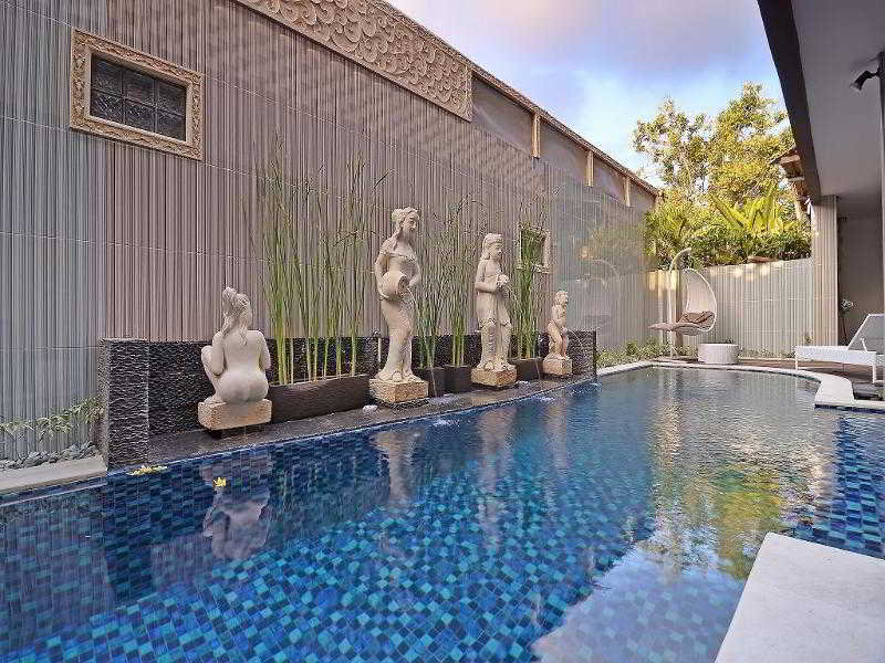 Pool thumbnail 9