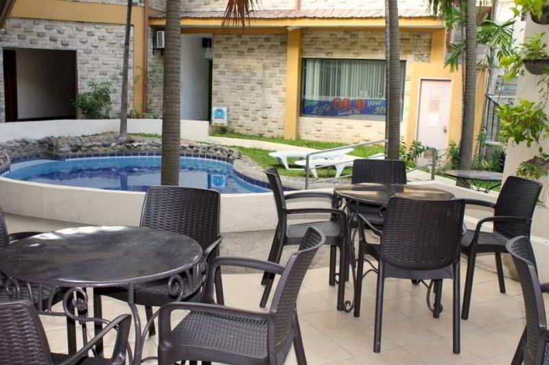 Pool
 di Vacation Hotel Cebu