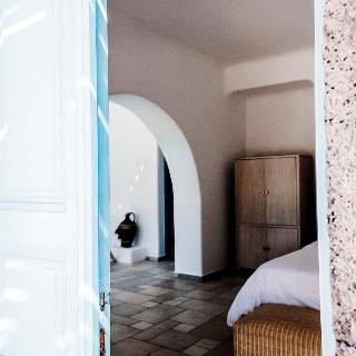 Black Rose Suites
