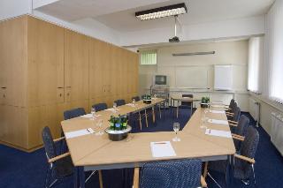 Stadthotel Dusseldorf, Dusseldorf