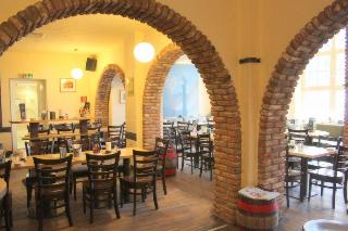 Stadthotel Dusseldorf, Dusseldorf