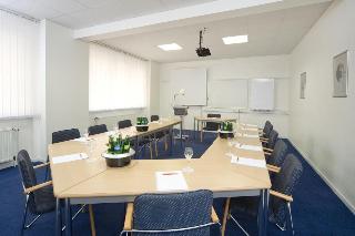 Stadthotel Dusseldorf, Dusseldorf