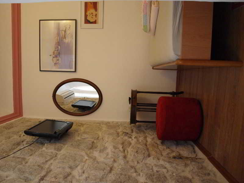 Room
 di Rooms Vicelic