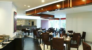 Restaurant thumbnail 16
