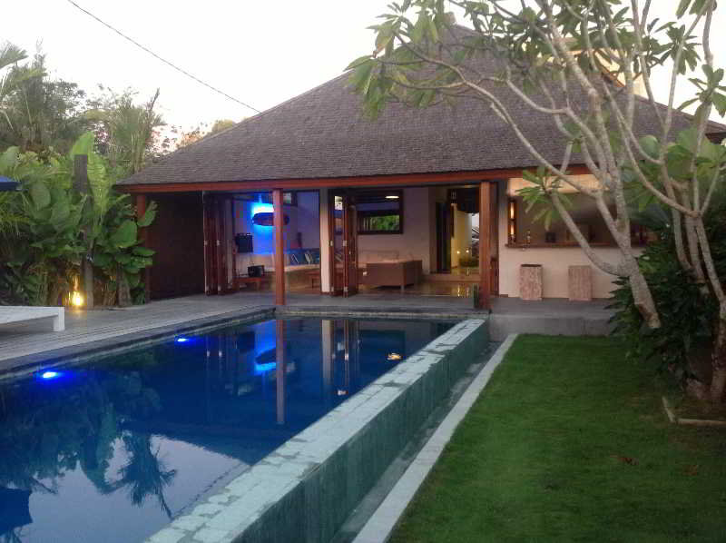 Pool thumbnail 10