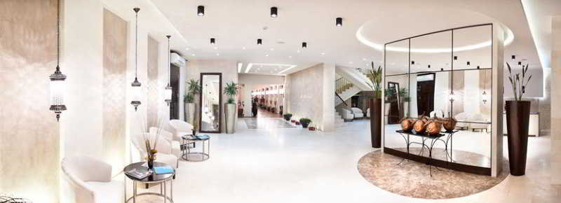 Lobby
 di Sea Breeze Residences & Hotel