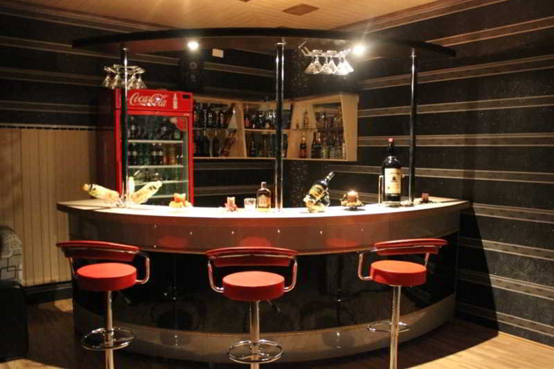 Bar
 di Issam Hotel