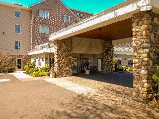 Country InnSuites Portland InternationalAirport Or