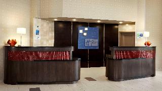 Lobby
 di Holiday Inn Express & Suites Naples Downtown 