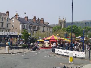 The Broadway Hotel, Colwyn Bay