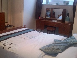 Room
 di The Bank House