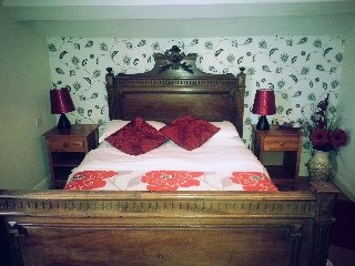 Room
 di The Bank House