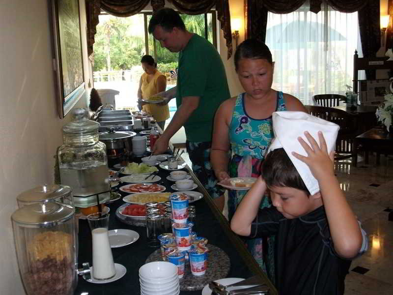 Restaurant thumbnail 2