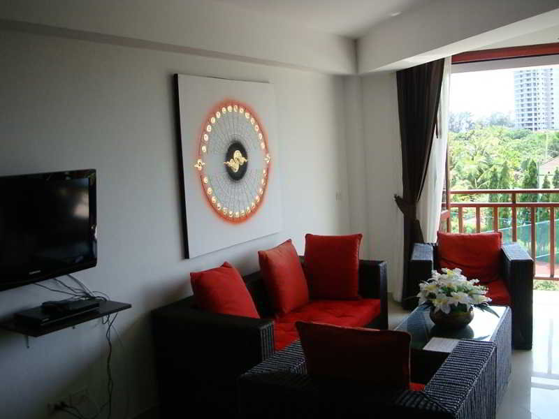 Room thumbnail 42
