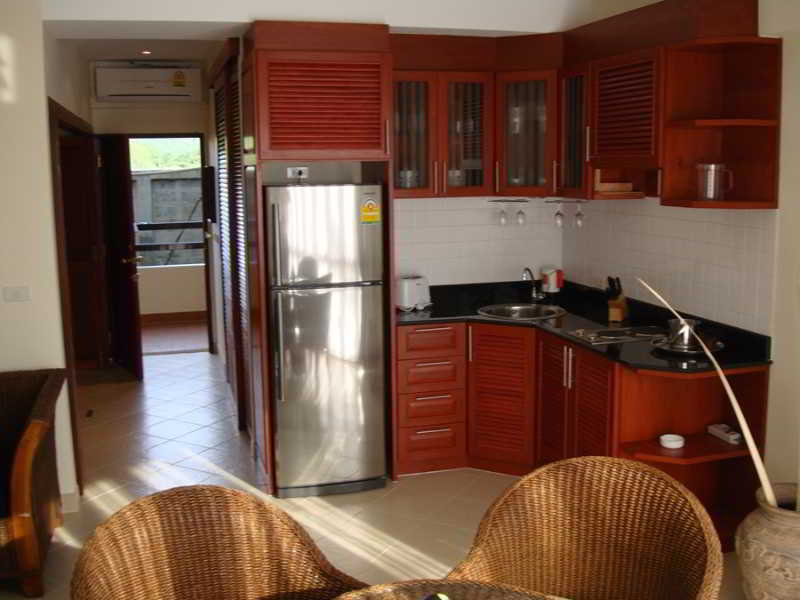 Room thumbnail 46
