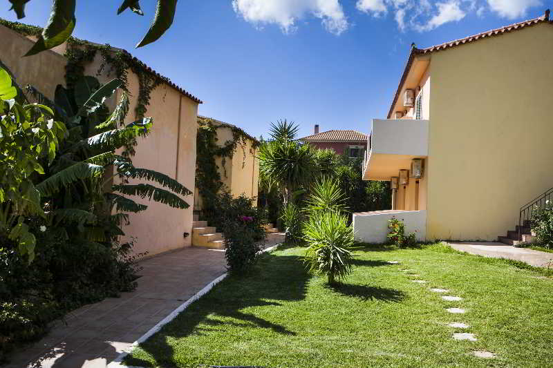 General view
 di Lovides Village