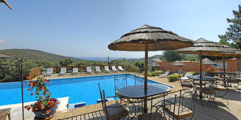 Pool
 di Residence U Pirellu