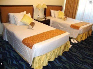 Room
 di Al Muraqabat Plaza Hotel Apartments