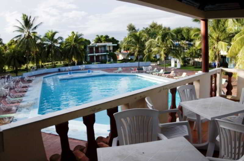 Pool
 di Villa Bayamo