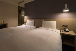 Room:TWN.DX