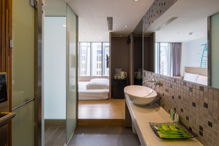 Room:DBL.EY-1