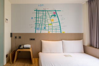 Room:DBL.EY-1