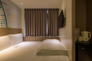Room:DBL.EY-1