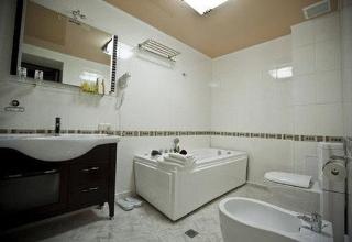 General view thumbnail 7